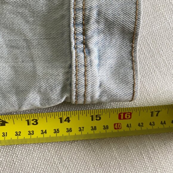 OLD Navy 100% Cotton Embroidered Light Wash Blue Floral Jean Jacket Size XS - Picture 13 of 13